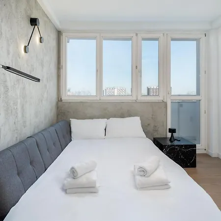 Korfantego Urban Loft By Bookinghost *