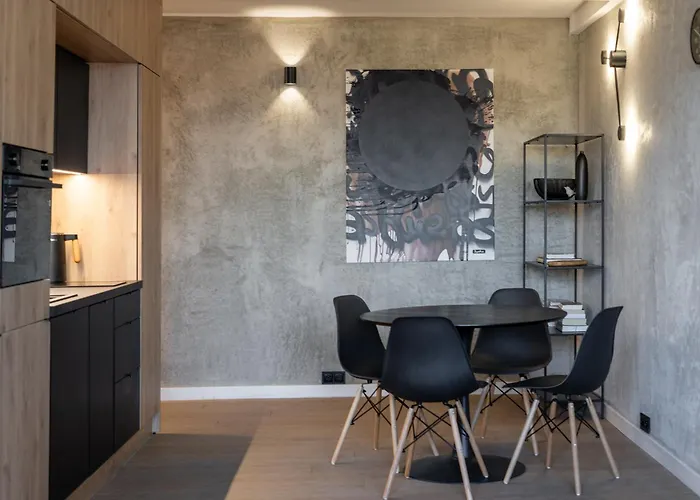 Korfantego Urban Loft By Bookinghost