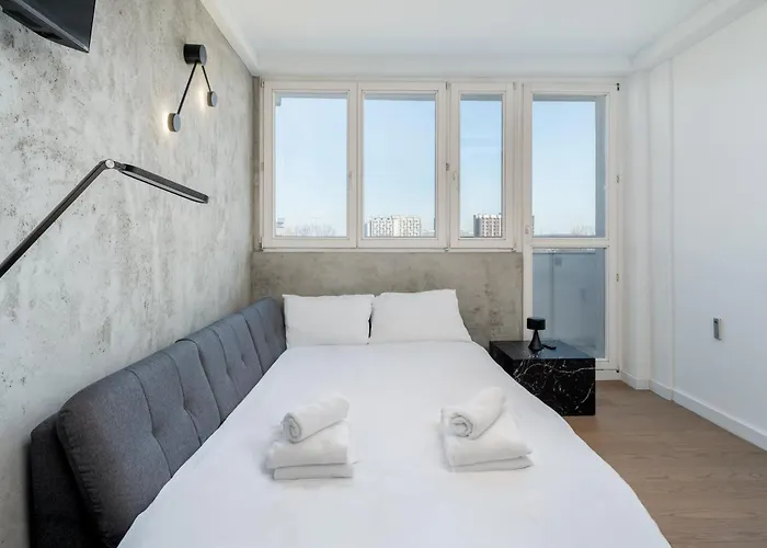 Korfantego Urban Loft By Bookinghost *